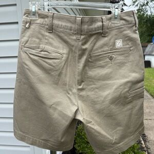 American Eagle Outfitters Men's Khaki Shorts size 30